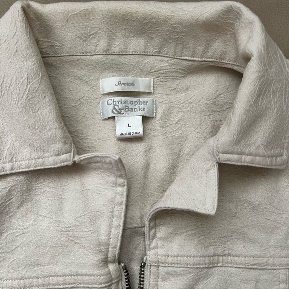 Christopher & Banks stretch textured lightweight jacket - Picture 4 of 9